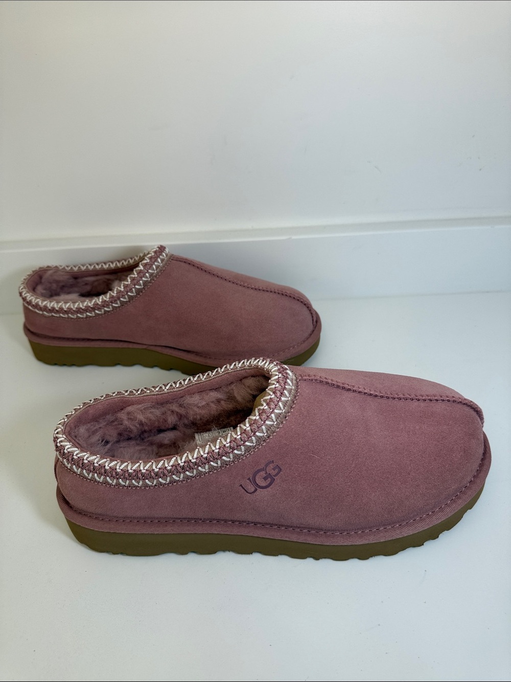 UGG Tasman II Suede Mule Slippers in ‘Pink Dawn’ - Size 9 - Like New - Picture 3 of 9